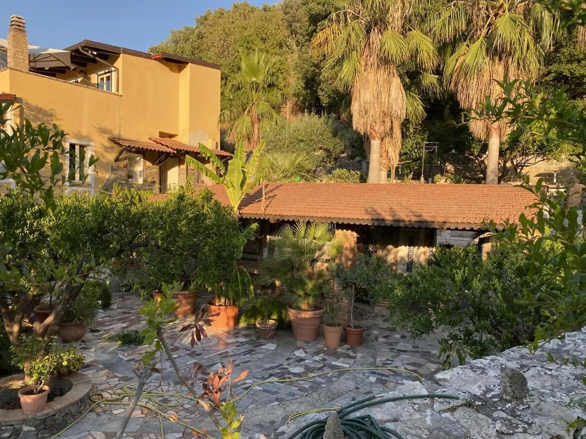 Country house Il Casale Del Vecchio Borgo Guest House Oliveto